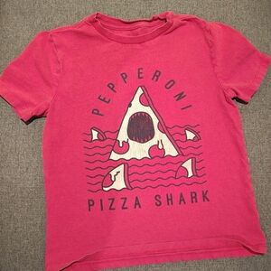 💥 Bundle 8 for $25💥 Boys L T shirt